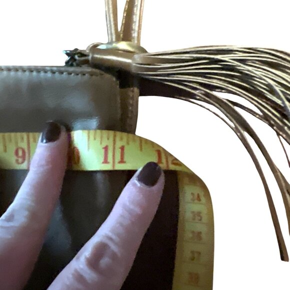 Hobo Blaze Convertible Handbag leather Crossbody Bag Tassel Accent Toupe - Picture 3 of 7